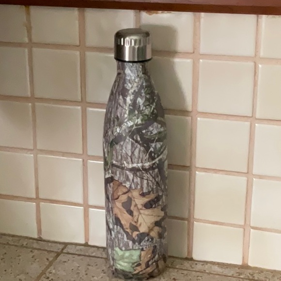 MOSSY OAK 11” Metal Camouflage Water Bottle - Picture 2 of 4